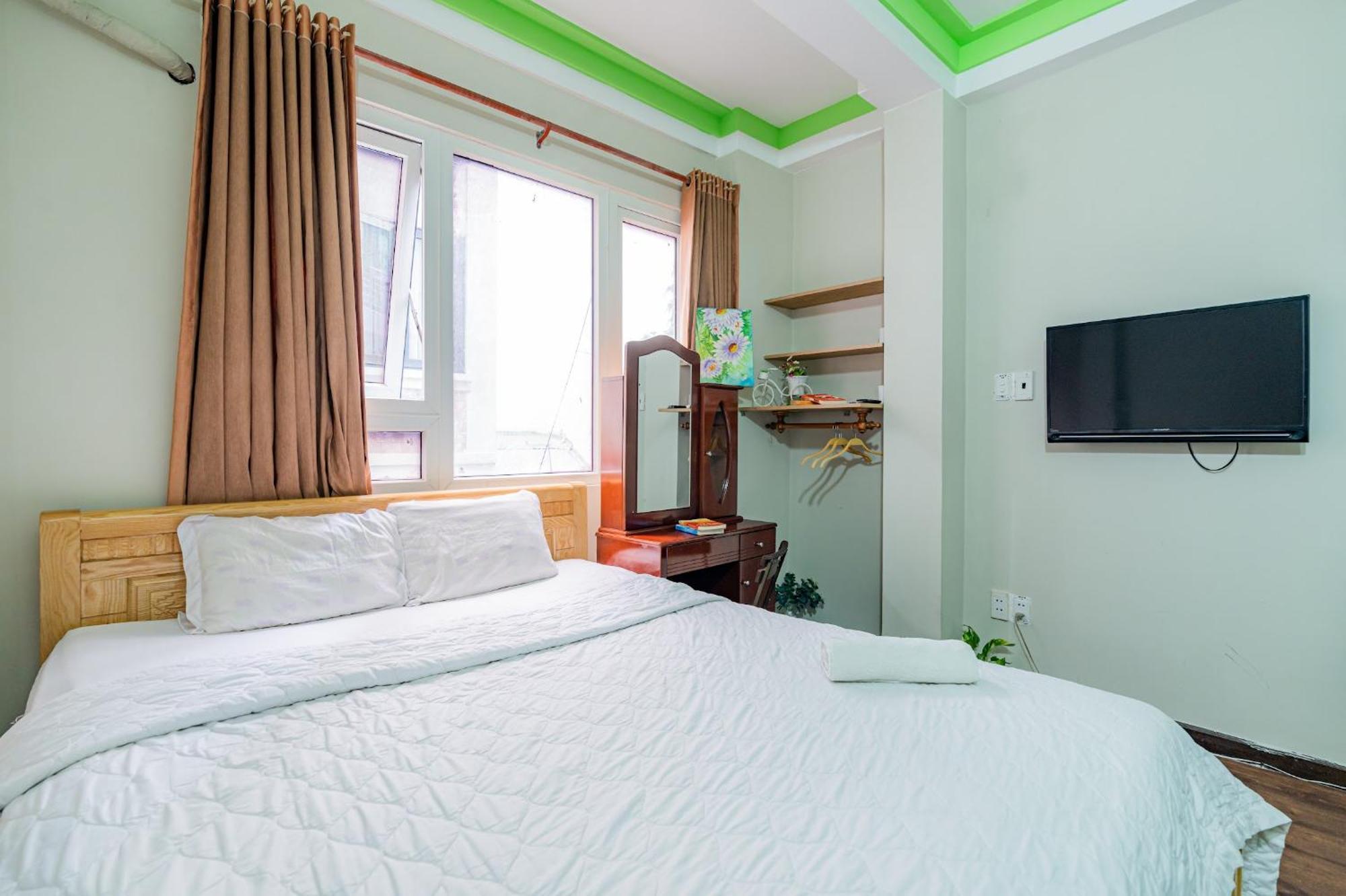 Vuong Tron Homestay Хошимин Екстериор снимка
