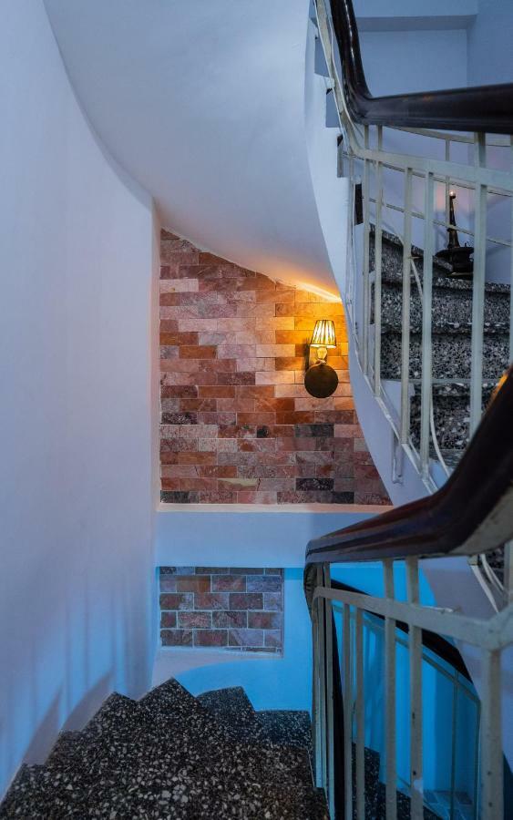 Vuong Tron Homestay Хошимин Екстериор снимка